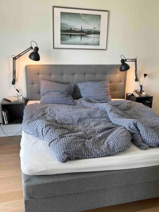 Bo Med Stil Og Udsigt Til Aarhus Lystbadehavn Διαμέρισμα Εξωτερικό φωτογραφία