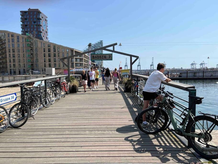 Bo Med Stil Og Udsigt Til Aarhus Lystbadehavn Διαμέρισμα Εξωτερικό φωτογραφία